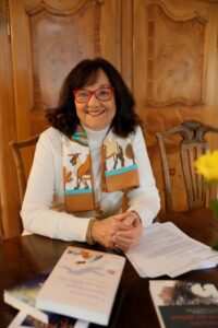 ¿Pueden nuestros seres queridos fallecidos comunicarse con nosotros?